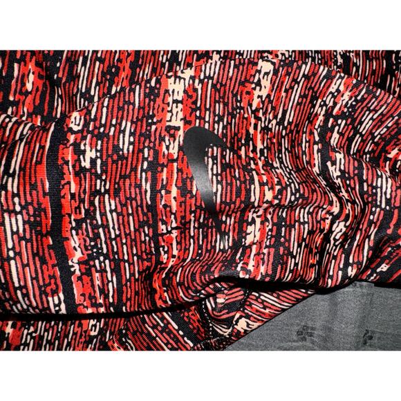 Nike Pro Dri-Fit Women’s Large 1/2 Zip Training Top Multicolor - Picture 9 of 9